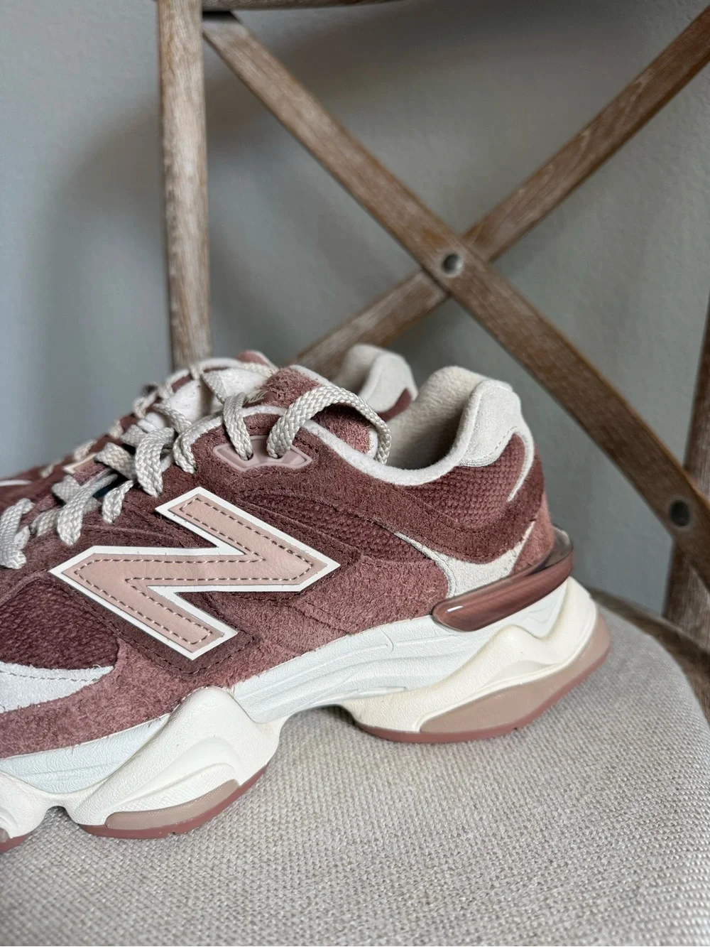 New Balance 9060 Sneakers Rich Oaktimber Wolf